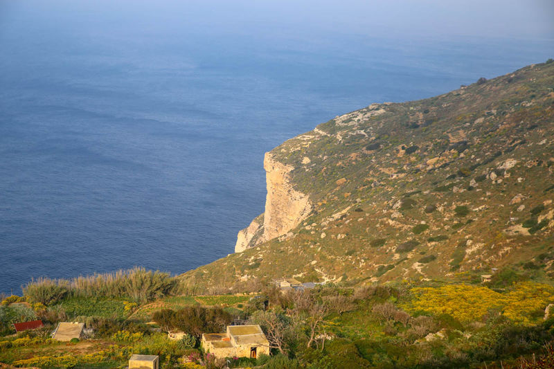 Скалы Дингли на Мальте
