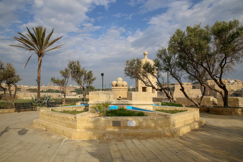 Три города (Биргу, Коспикуа, Сенглеа) на Мальте