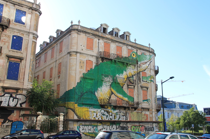 Уличное искусство Лиссабона