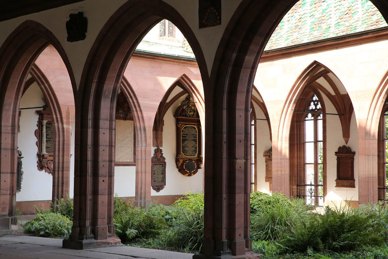 Базельский собор (по-немецки: Мюнстер) - краткая история и практическая информация