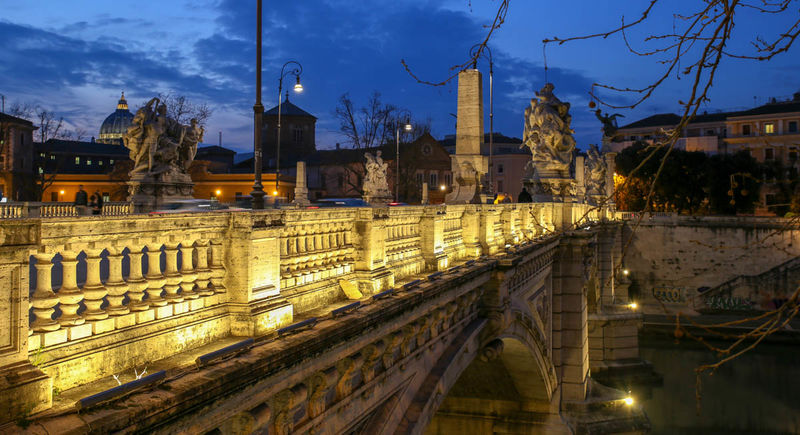 Мост Святого Анджело в Риме