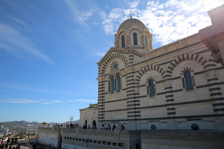 Базилика Нотр-Дам-де-ла-Гард в Марселе