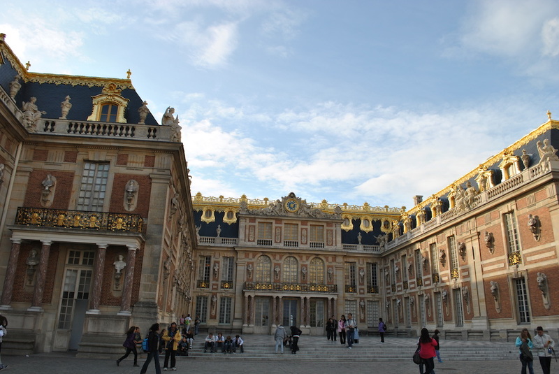 Версаль: экскурсии по дворцу, история, курьезы