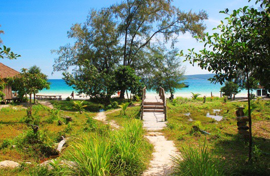 Кох Ронг: Райский остров, кишащий песчаными мухами