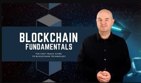 Blockchain Fundamentals - The Fast-track Guide to Blockchain Technology