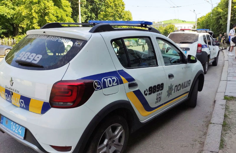 Вісті з Полтави - Зранку «замінували» Полтавську міську раду — на місці працюють вибухотехніки, поліція та СБУ