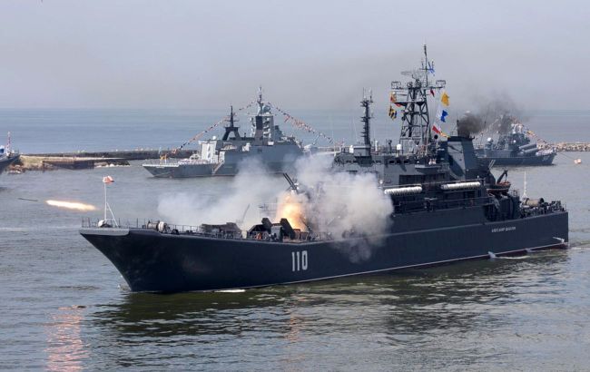Россия усилила флот в Черном море двумя большими десантными кораблями