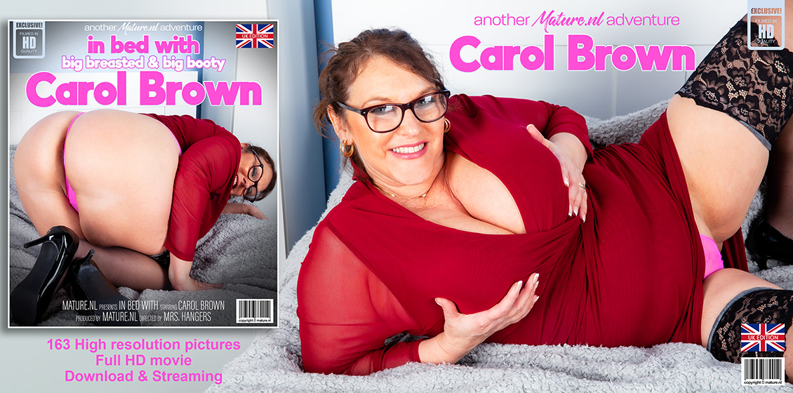 [Mature.nl] Carol Brown (EU) (54) - Would you love it to step in bed with huge breasted MILF Carol Brown? / 14332 [13-6-2022, Big breasts, Big ass, Masturbation, MILF, Solo, Toys, 1080p]