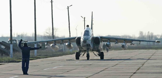 Другой за неделю. В России упал штурмовик Су-25