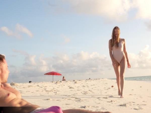 Amanda Clarke  - Sex On The Beach  (SD)