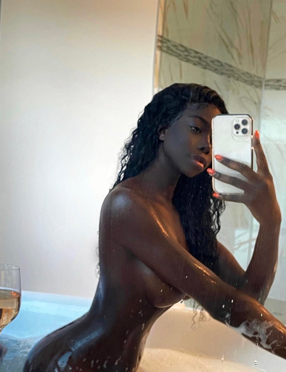 [OnlyFans.com] Amira West (134 ролика) MegaPack [2020-2021, Ebony, Tease, Solo, Toys, Squirt, Anal Play, Straight, Interracial, Creampie, Blowjob, Anal, Girl-Girl, Threesome, 2160p, 1080p, 720p, SD]
