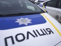 Харківські поліцейські знайшли та завернули власниці старовинну бандуру, яку злодій встиг за безцінь здати у ломбард
