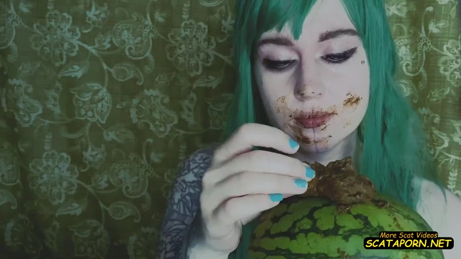 Watermelon Head actres scat - DirtyBetty (11 July 2022 / 274 MB)