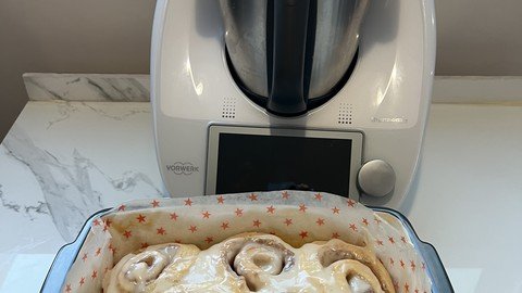 Cooking With Robots Cinnamon Rolls With Glaze With Thermomix