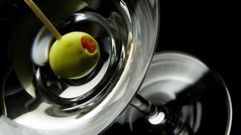 Gin – Essentials In Cocktails & Bartending