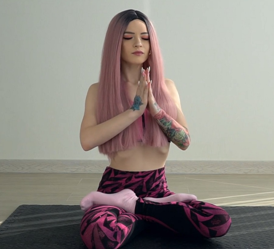 Marceline Abadir - Yoga  Teen Fuck