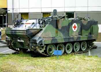 M113 A2 (EFT) GE Krankenkraftwagen Walk Around