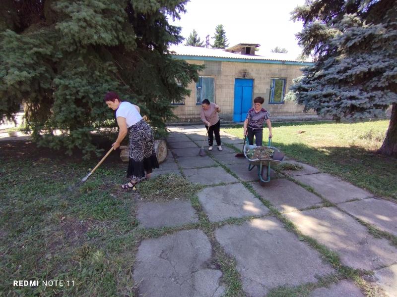 Участие в еженедельном мероприятии  «Чистый четверг»