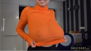 [3wasonnet.com] 2022-08-19 Ewa Sonnet - An Orange And A Cucumber [Big Boobs, Natural Tits, Green Eyes, Brunette, Posing, Teasing] [1080p, WEB-DL]