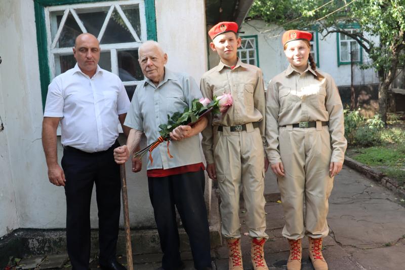 Поздравление ветерана Великой Отечественной войны Темченко Василия Алексеевича