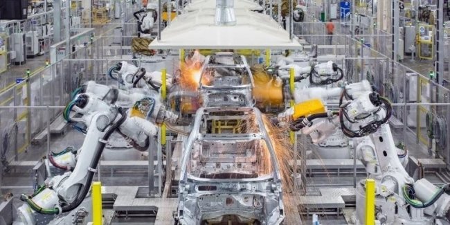 Volvo зупинила виробництво автомобілів через коронавірус