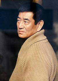 Кэн Такакура