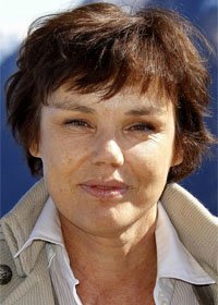 Клер Небу