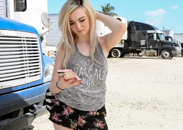 Lexi Lore  - Teen Fuck With Truck Driver  (FullHD)