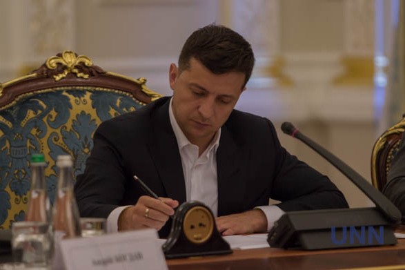 Зеленский предлагает передать здешнее руководство в ряде городов Донецкой области главам ГВА