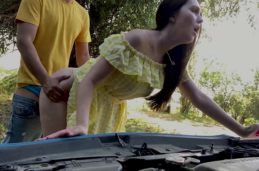 Amateur Wife Broke Car And Fuck With Stranger FullHD 1080p