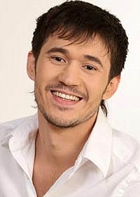 Станислав Тляшев