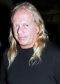 Крис Кельми