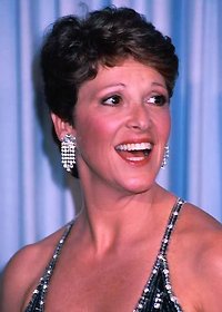 Линда Лавин