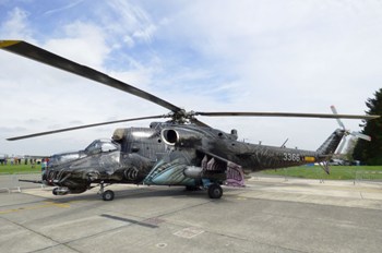Mil Mi-35-24V Hind Walk Around
