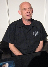 Даг Брэдли