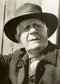 Генри Треверс