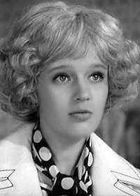 Елена Валаева