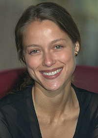 Эстелл Скорник