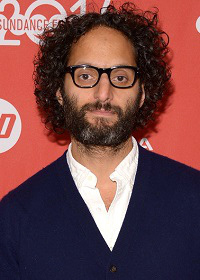 Джейсон Манцукас