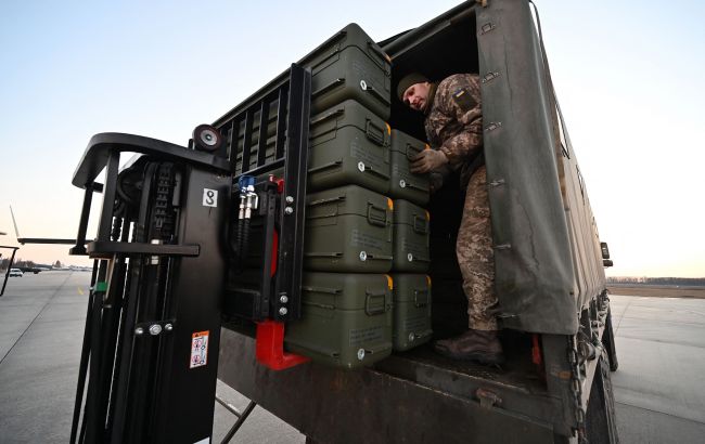 Германия передала очередную партию военной помощи Украине: подробности