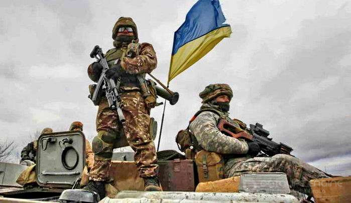 Перемогти історичного ворога є справою честі для України