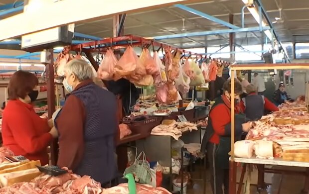 Шашлик подорожчав, а котлети подешевшали: як в Україні змінилися ціни на свинину та курятину