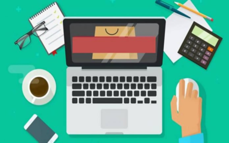 E-commerce and Amazon Crash Course E-commerce and Amazon Crash Course