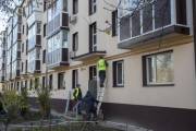 В Киеве завершают ремонтные работы в домах, пострадавших от обстрелов рашистов