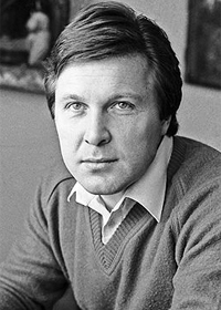 Лев Лещенко