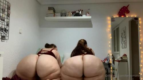 TwinsMaison - SupaHugeAss Sisters [HD, 720p] [Onlyfans.com]