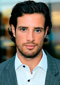 Чарли Каррик