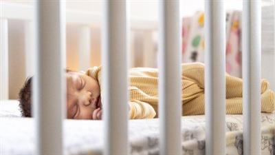 Sleeping Babies - The Only Sleep Training Guide  You Need! E359c8de63987d983fd503bd8b2b6cf4