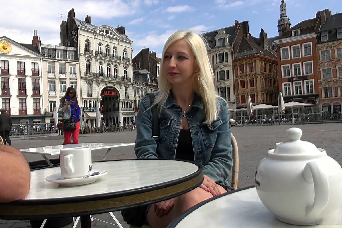 [JacquieEtMichelTV.net] Lize (C est chaud à Lille ! / 1630 / 2015-05-15) [2015 г., Amateur, Blonde, Blowjob, Casting, Cumshot, European, Natural Tits, Straight, 1080p, SiteRip]