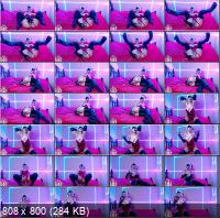 Onlyfans - Black Kitsune - Christmas Masturbation And Cumshots (FullHD/1080p/1.47 GB)
